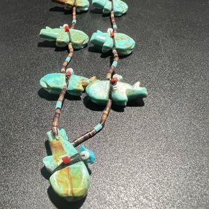 Vintage Native American Turquoise Bear Heishi Bead Fetish Necklace